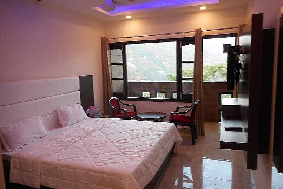 Super Deluxe Room